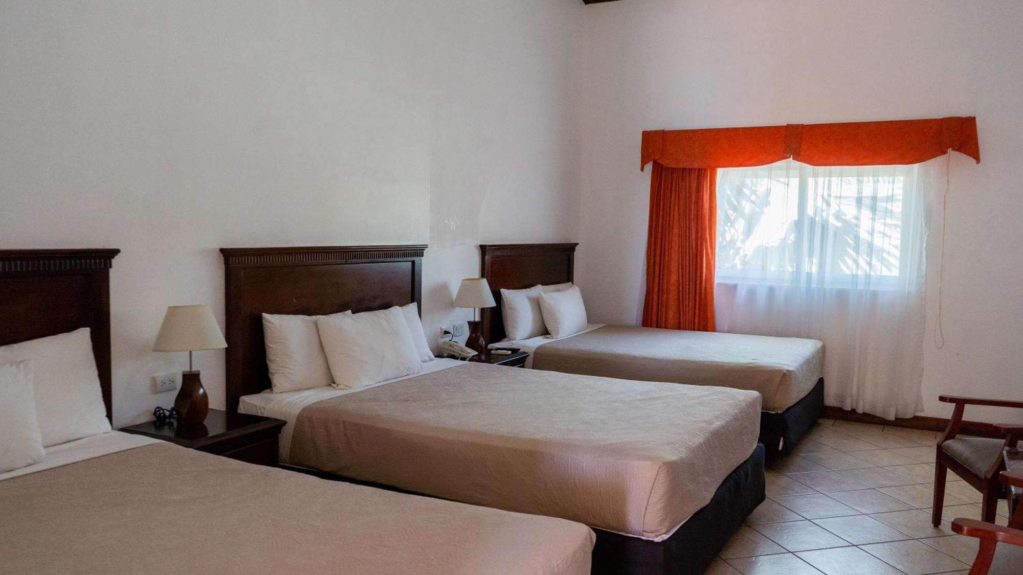 Hotel Cayman Suites Monterrico Exterior photo