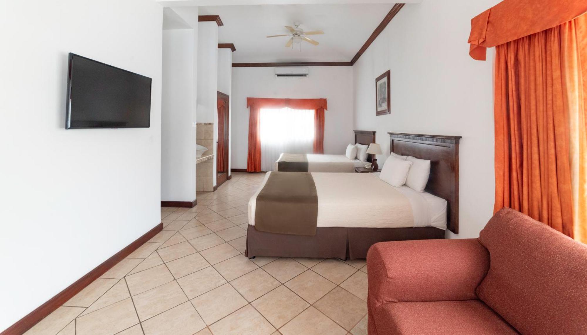 Hotel Cayman Suites Monterrico Exterior photo